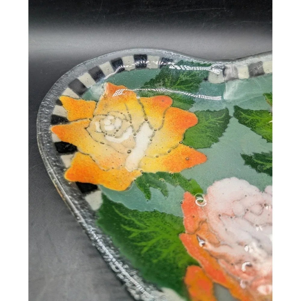 Peggy Carr Heart Shaped Dish Fused Glass Rose Floral Checkered Border Flower 9